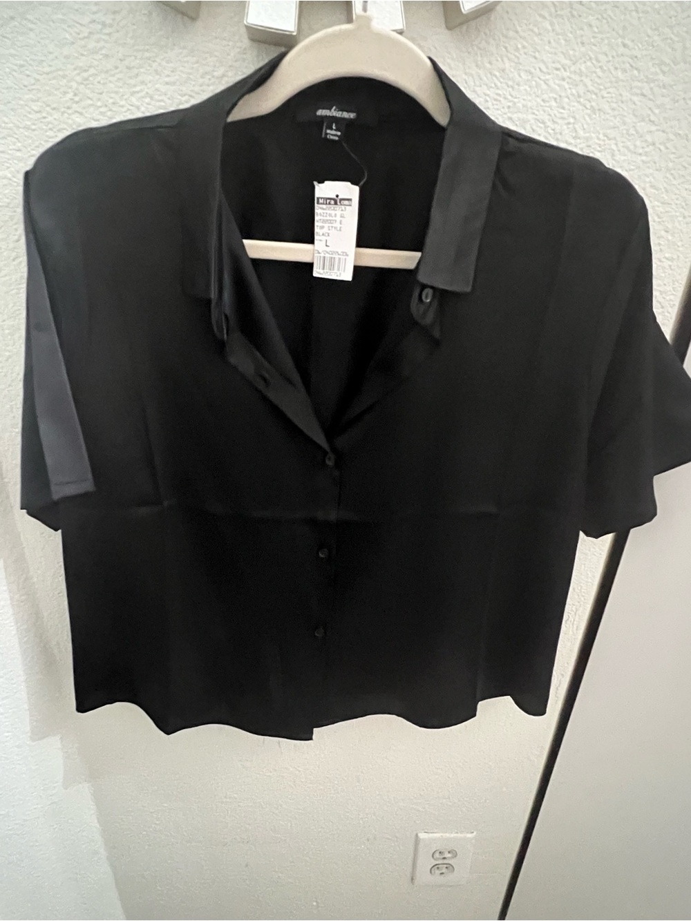 Ambiance New Black Short Sleeve Button-Down Blouse